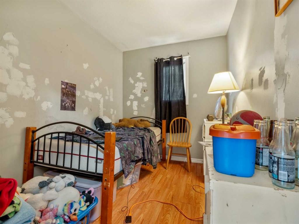 1508 19 Avenue, Coaldale, AB - Indoor Photo Showing Bedroom