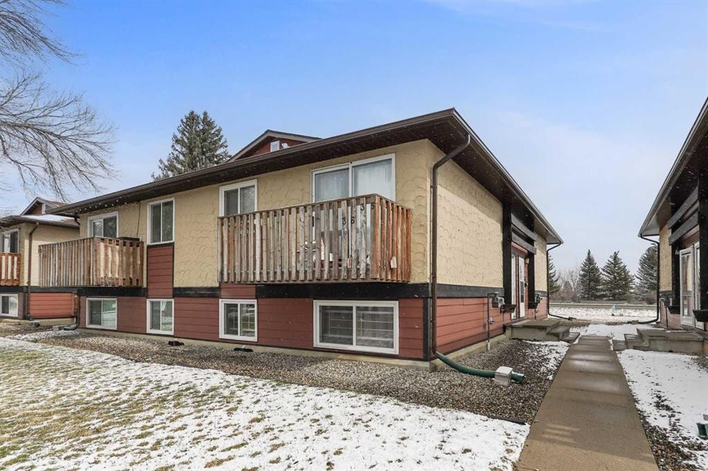 36-5 Acadia Road West, Lethbridge, AB - Outdoor With Balcony With Exterior