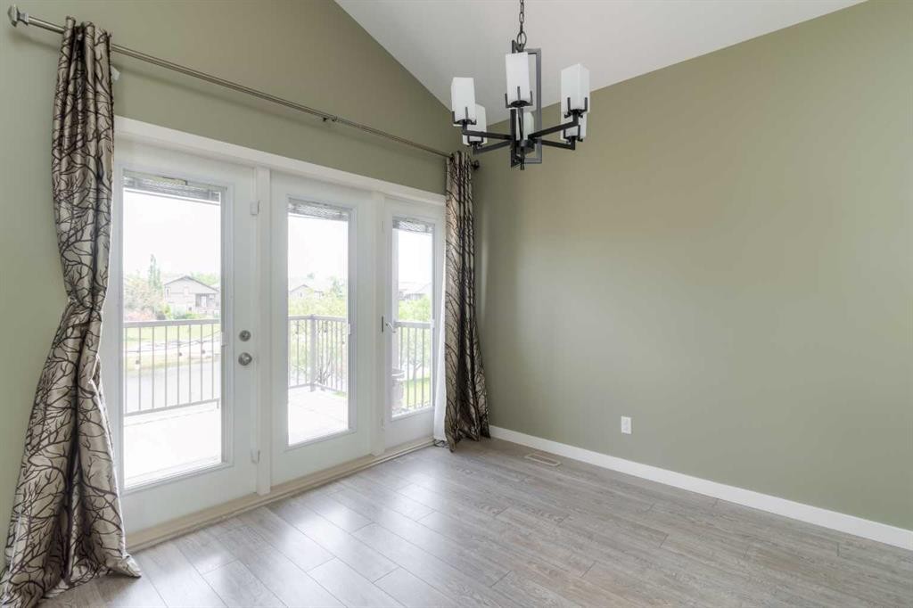 140 Blackwolf Way North, Lethbridge, AB