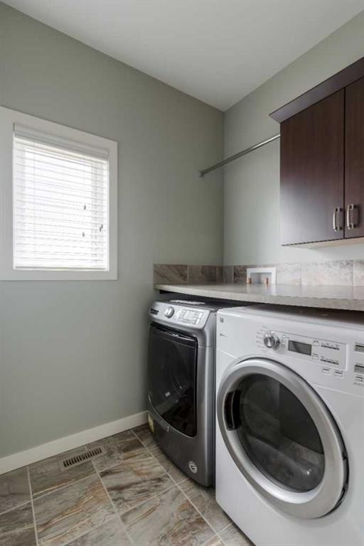 140 Blackwolf Way North, Lethbridge, AB