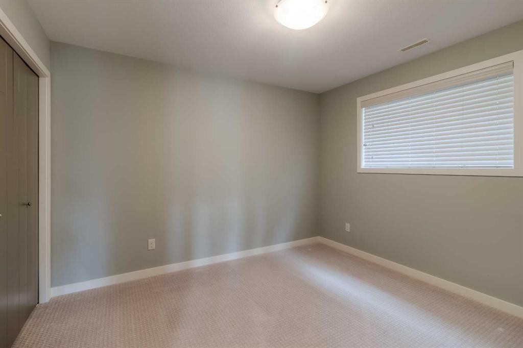 140 Blackwolf Way North, Lethbridge, AB
