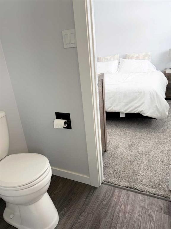 8142 26 Avenue, Coleman, AB - Indoor Photo Showing Bathroom