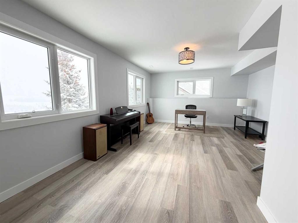 8142 26 Avenue, Coleman, AB - Indoor