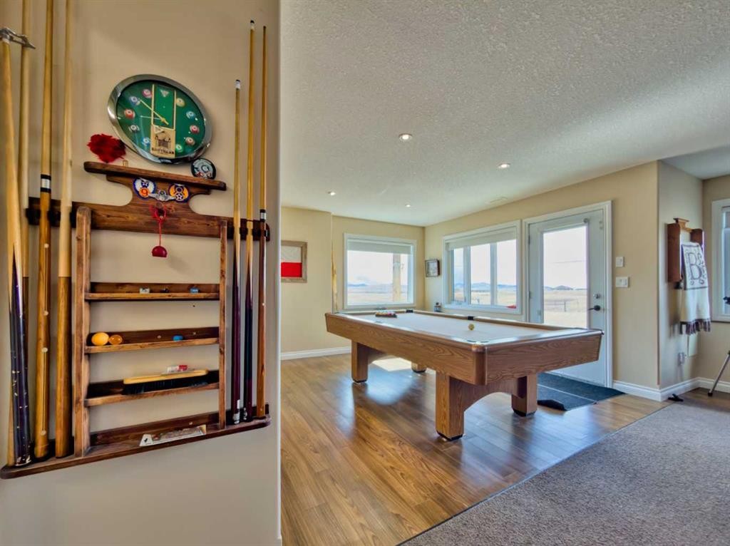 5 Walking Plow Estates, Cowley, AB - Indoor Photo Showing Other Room