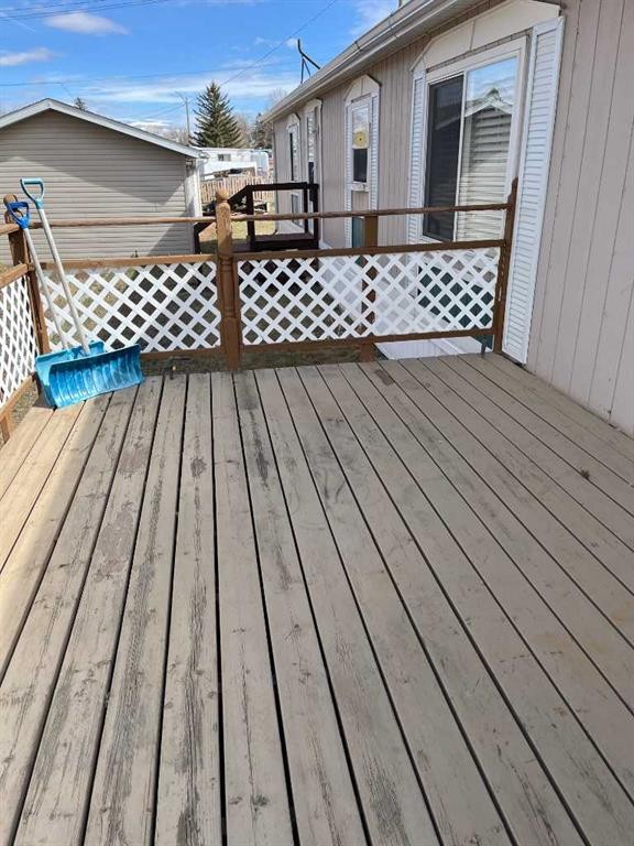 230 4 Street, Stirling, AB - Outdoor With Deck Patio Veranda