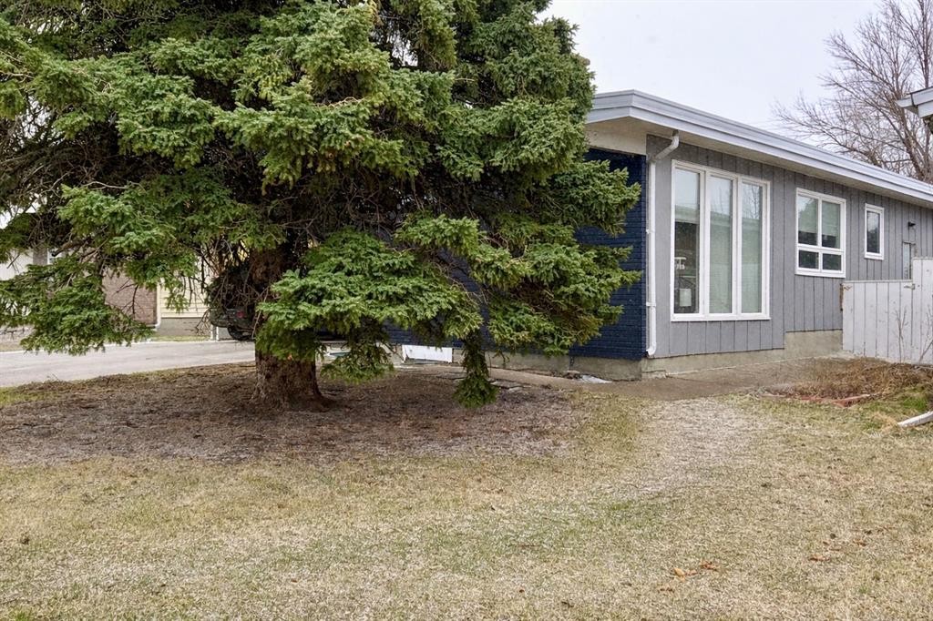 2626 23 Avenue South, Lethbridge, AB - Outdoor
