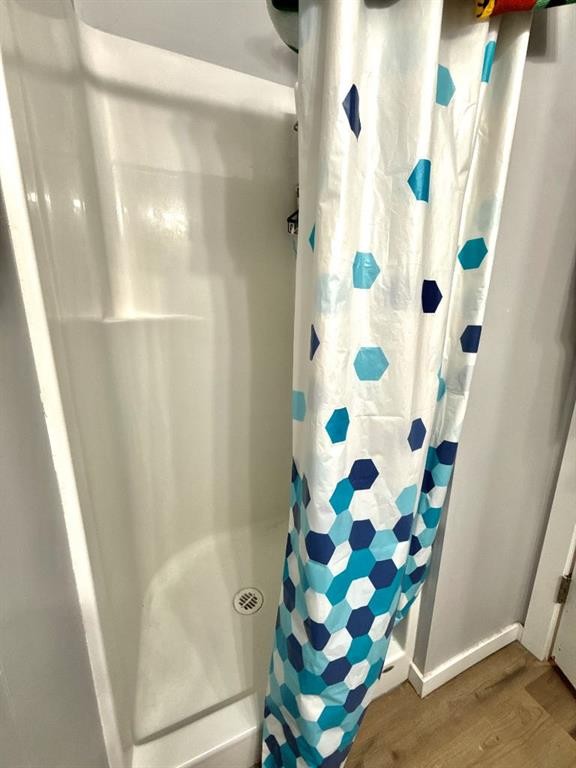 2626 23 Avenue South, Lethbridge, AB - Indoor Photo Showing Bathroom