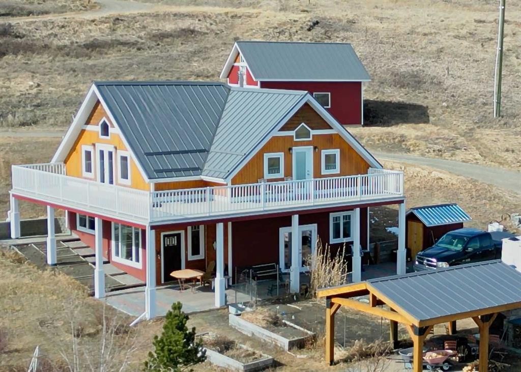 42015 Rr280, Hill Spring, AB - Outdoor