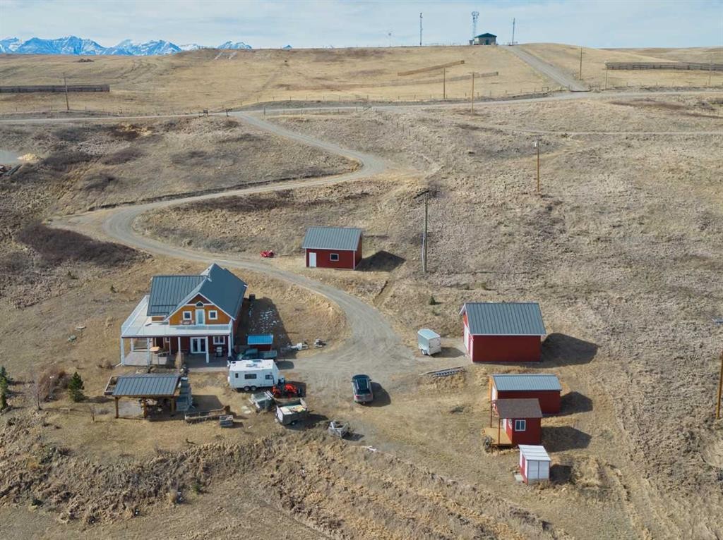 42015 Rr280, Hill Spring, AB - Outdoor