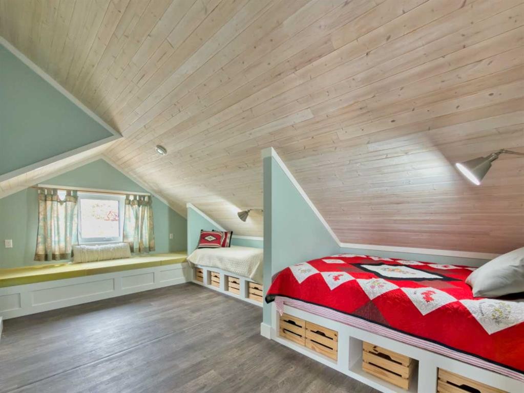 42015 Rr280, Hill Spring, AB - Indoor