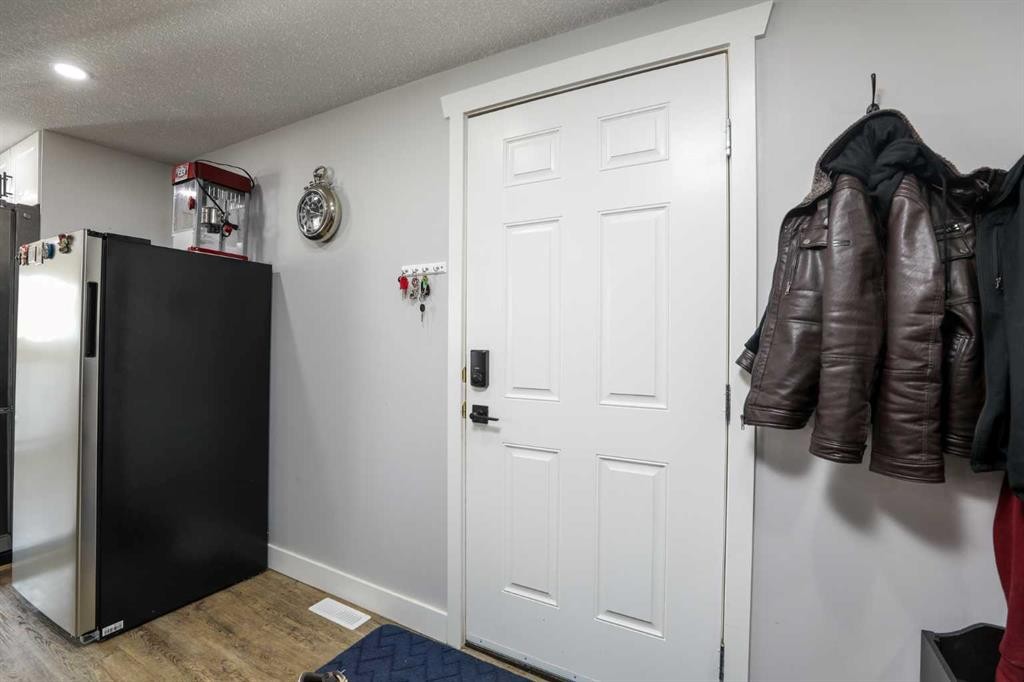 31-1410 43 Street South, Lethbridge, AB