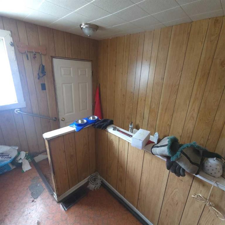 6710 17 Avenue, Coleman, AB - Indoor Photo Showing Other Room