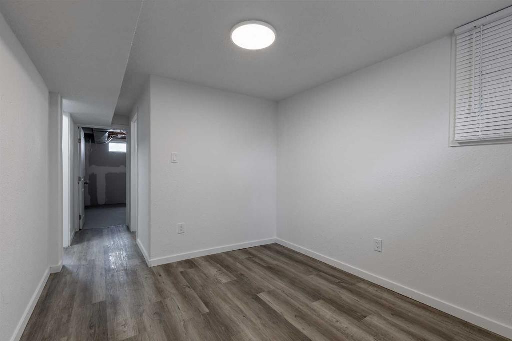 74 Carleton Place West, Lethbridge, AB - Indoor Photo Showing Other Room