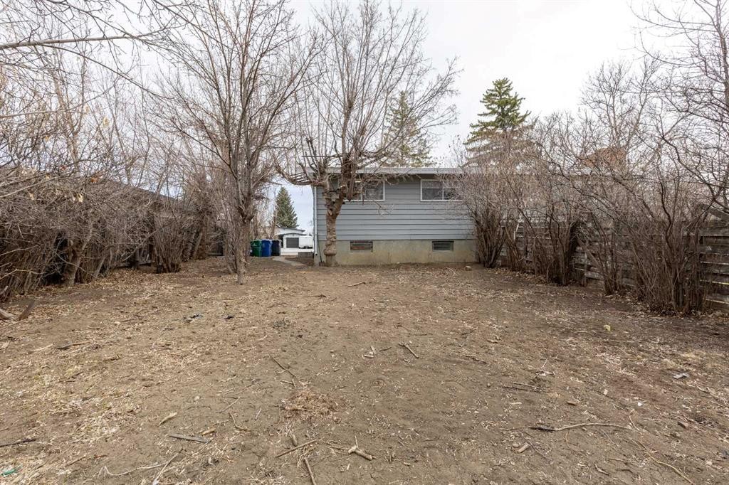 74 Carleton Place West, Lethbridge, AB - Outdoor