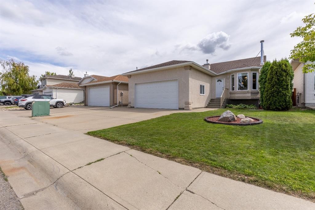 389 Kodiak Boulevard North, Lethbridge, AB - Outdoor