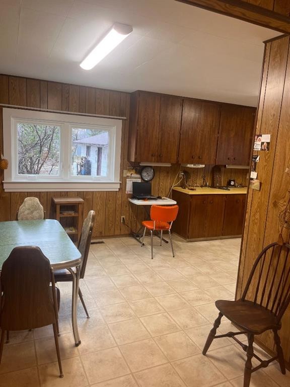 306 4Th Avenue, Warner, AB - Indoor Photo Showing Dining Room