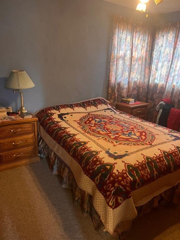 306 4Th Avenue, Warner, AB - Indoor Photo Showing Bedroom