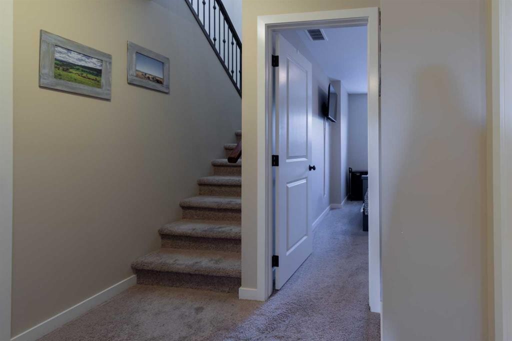 3-213 Lettice Perry Road North, Lethbridge, AB - Indoor Photo Showing Other Room