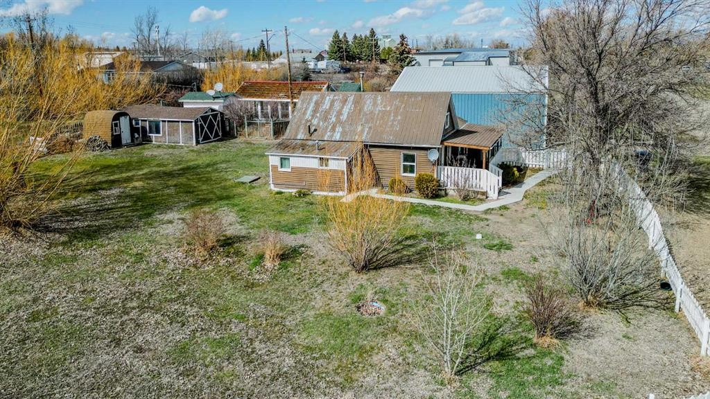 102 County Road, Warner, AB - Outdoor