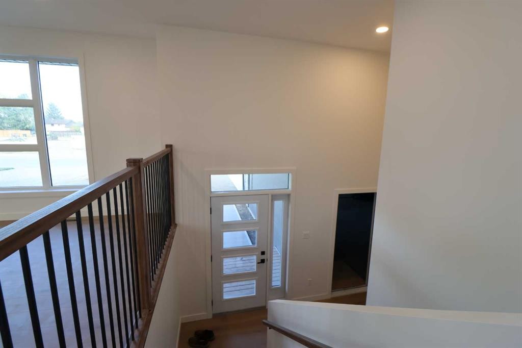 531 4 St, Vauxhall, AB - Indoor Photo Showing Other Room