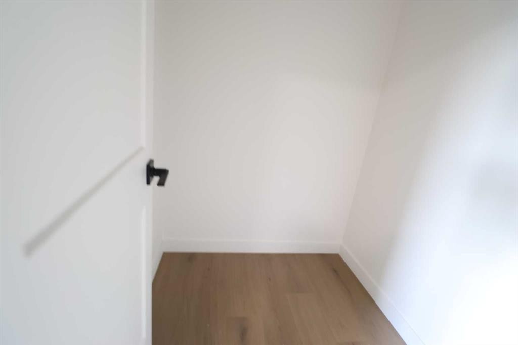 531 4 St, Vauxhall, AB - Indoor Photo Showing Other Room