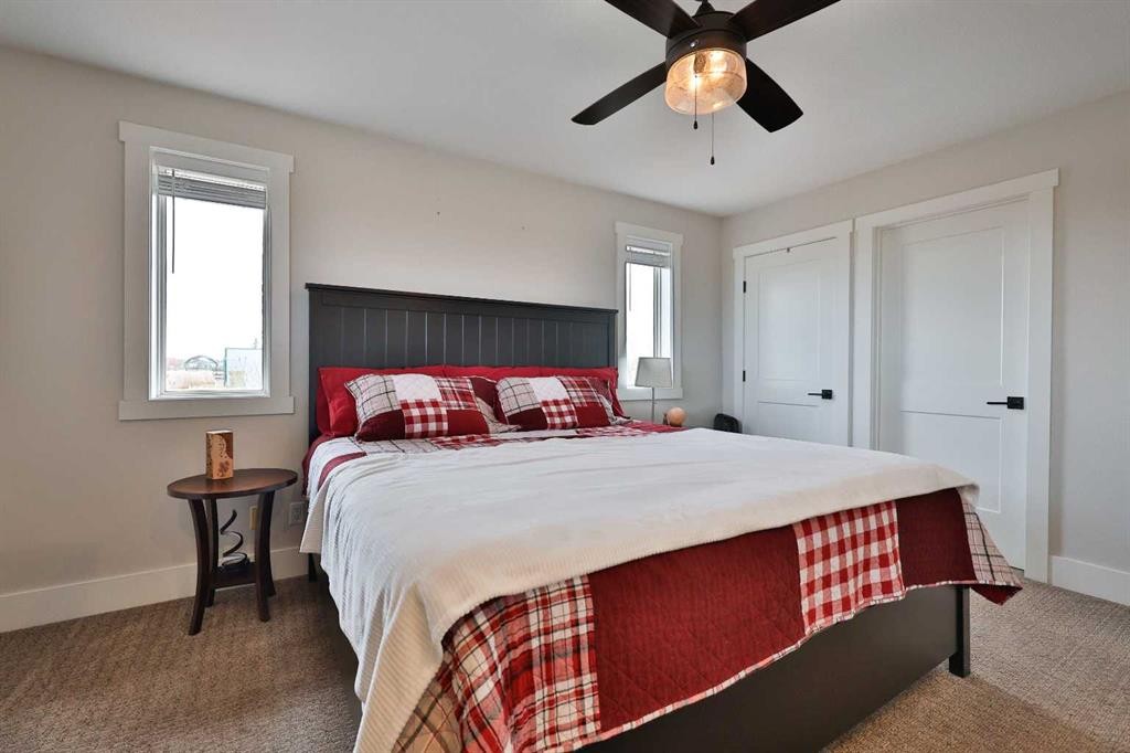 609 7 Avenue, Stirling, AB - Indoor Photo Showing Bedroom
