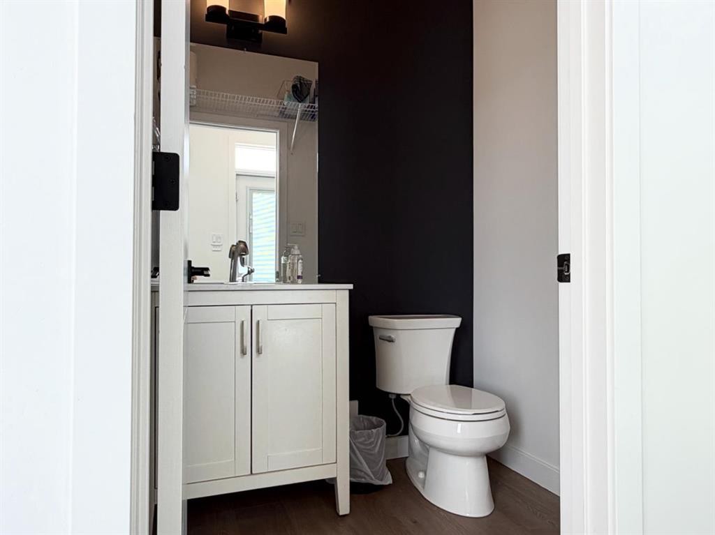 47 Blackwolf Pass North, Lethbridge, AB - Indoor Photo Showing Bathroom