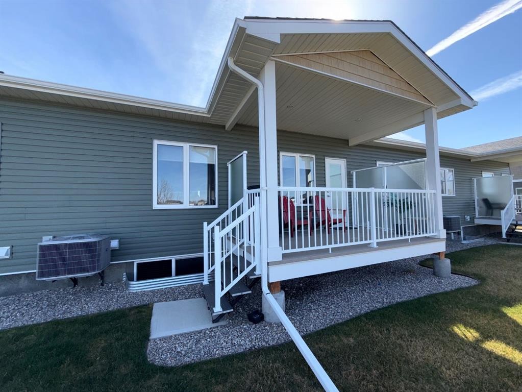 #502-1940 Parkside Way, Coaldale, AB - Outdoor With Exterior