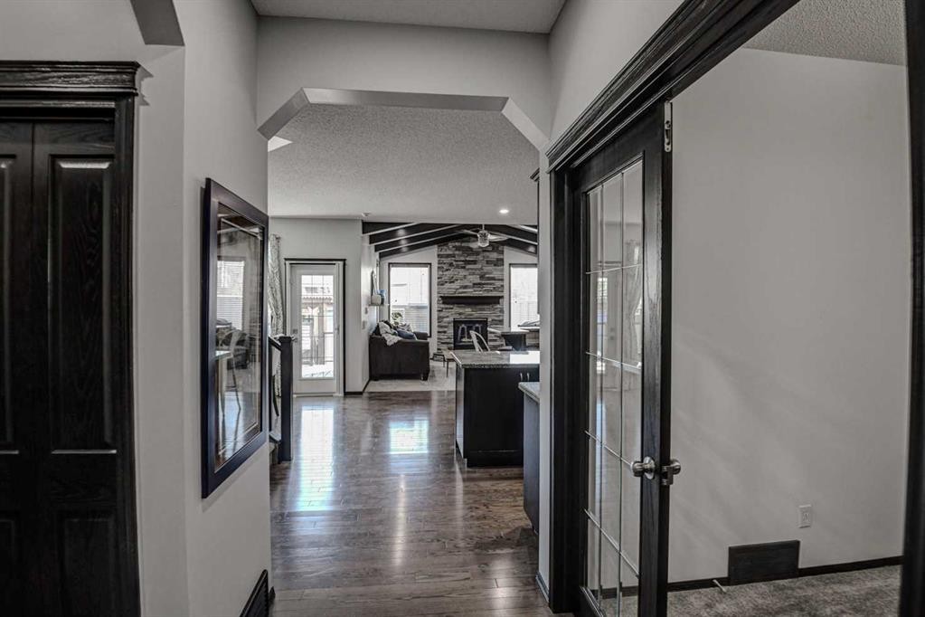 23 Cranberry Circle Se, Calgary, AB - Indoor Photo Showing Other Room