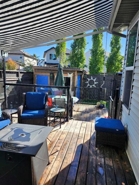 23 Cranberry Circle Se, Calgary, AB - Outdoor With Deck Patio Veranda