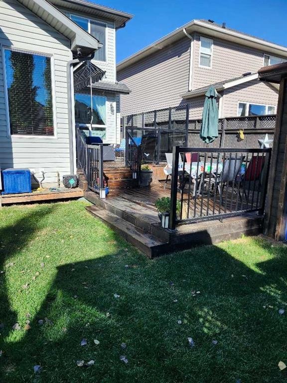 23 Cranberry Circle Se, Calgary, AB - Outdoor With Deck Patio Veranda With Exterior