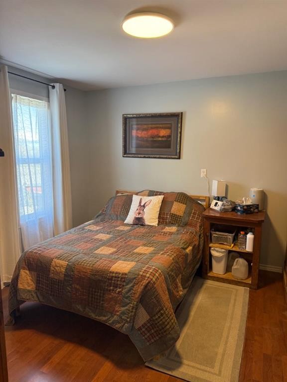 205 Hamilton Avenue, Lundbreck, AB - Indoor Photo Showing Bedroom