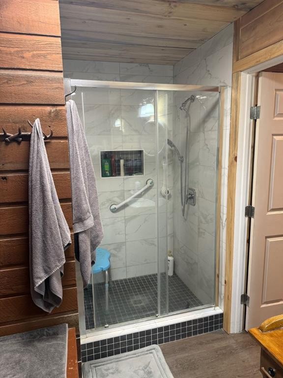 205 Hamilton Avenue, Lundbreck, AB - Indoor Photo Showing Bathroom