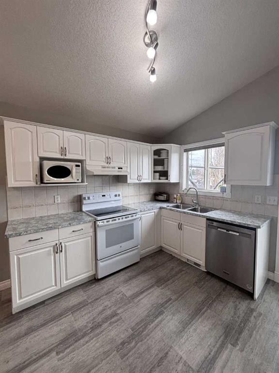 70 Kodiak Crescent North, Lethbridge, AB