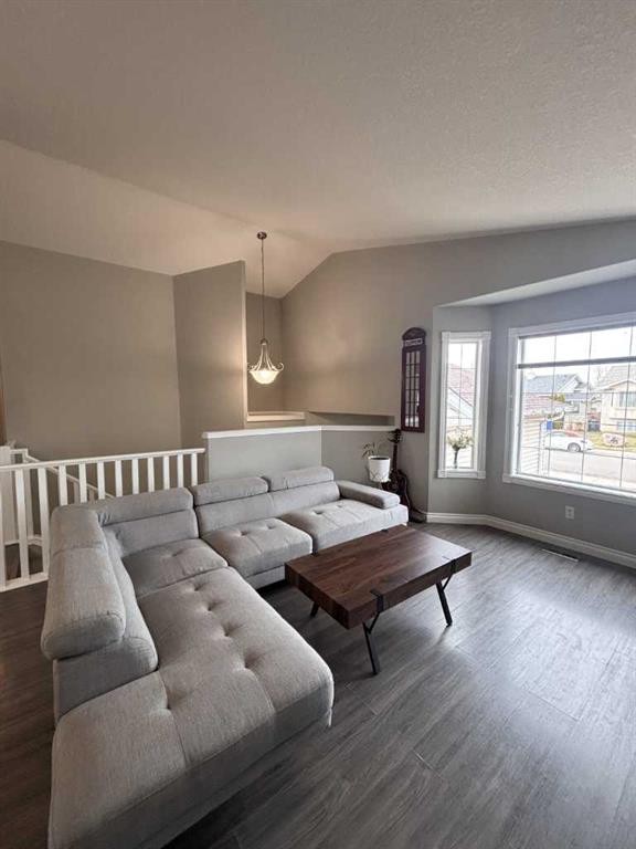 70 Kodiak Crescent North, Lethbridge, AB