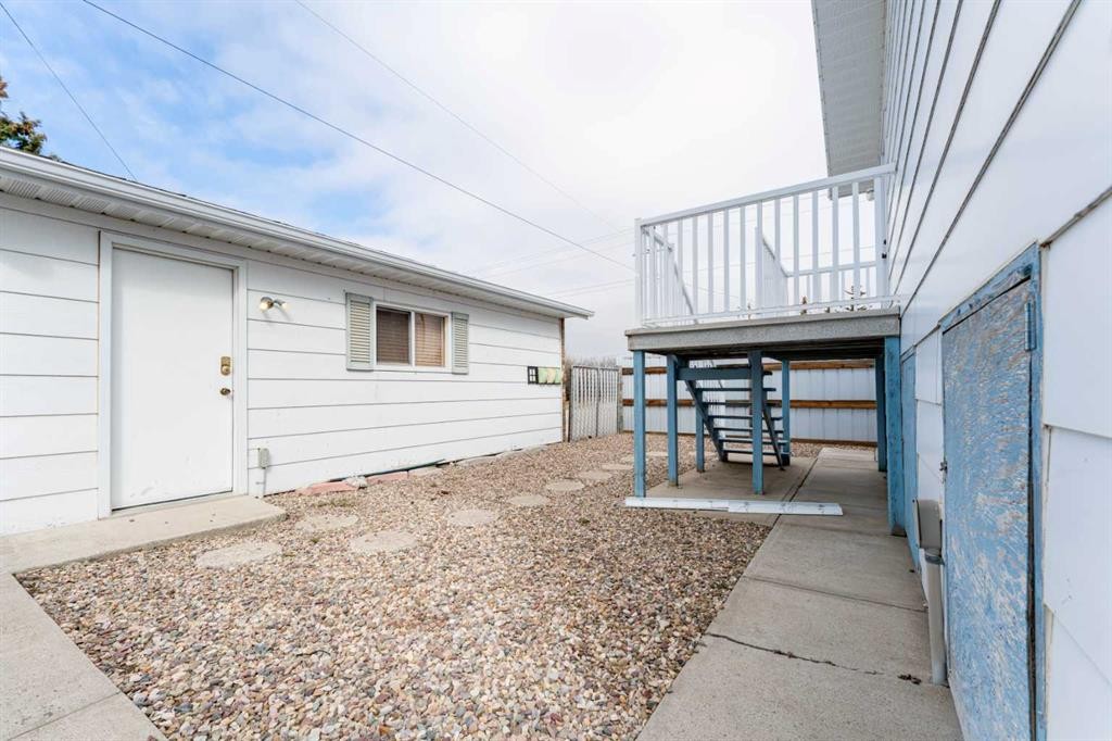 437 Main Street, Milk River, AB - Outdoor With Exterior