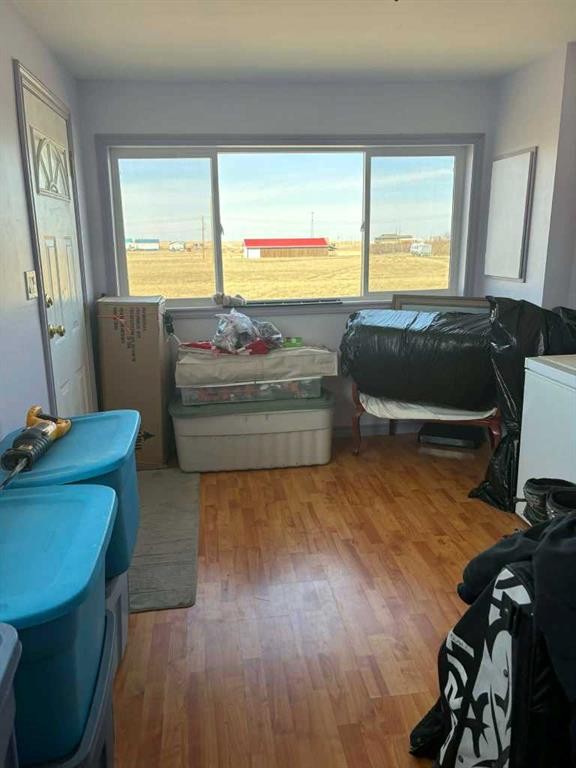 405 1 Avenue, Coutts, AB - Indoor