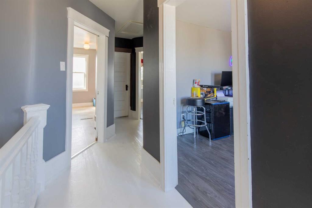 446 21 Street, Fort Macleod, AB - Indoor Photo Showing Other Room