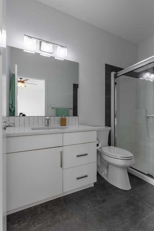 784 Coalbrook Close West, Lethbridge, AB - Indoor Photo Showing Bathroom