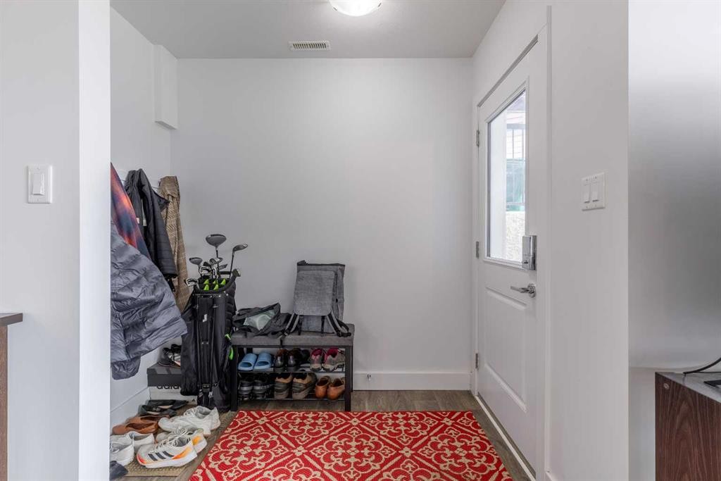 784 Coalbrook Close West, Lethbridge, AB - Indoor Photo Showing Other Room