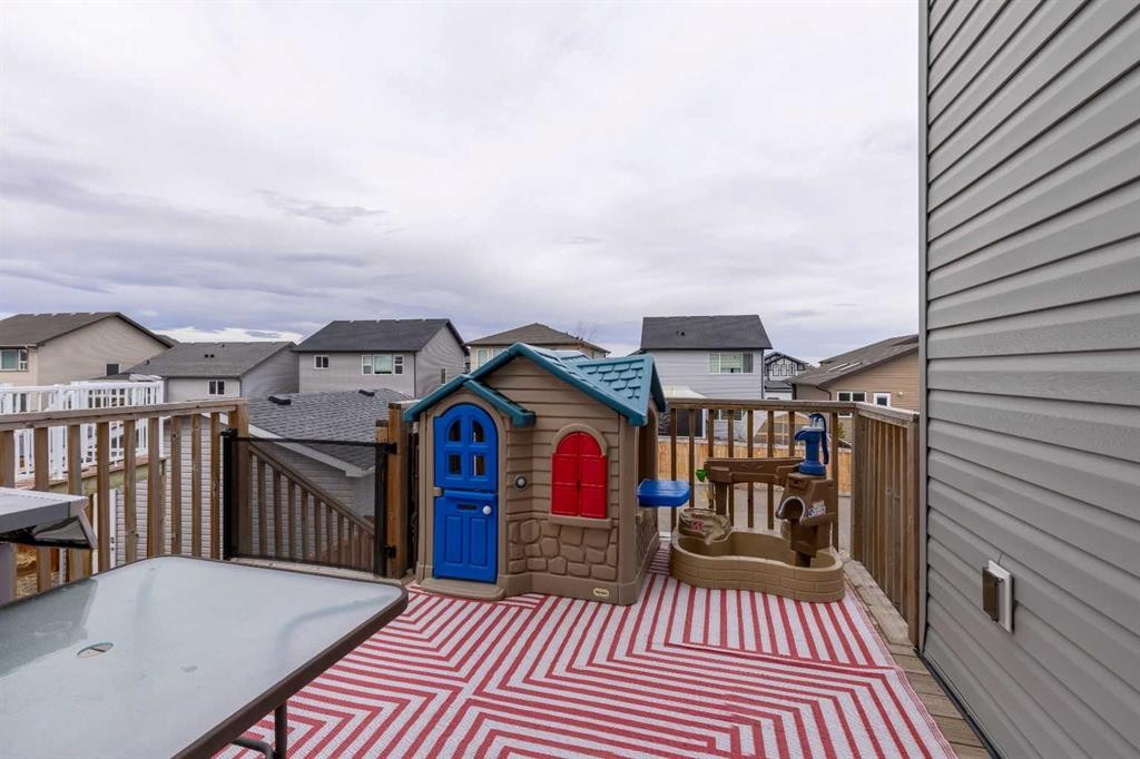 784 Coalbrook Close West, Lethbridge, AB - Outdoor With Deck Patio Veranda With Exterior