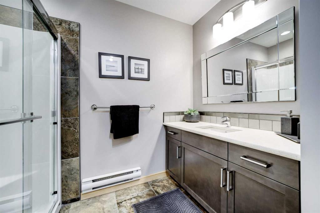 75 Ironstone Drive, Coleman, AB - Indoor Photo Showing Bathroom