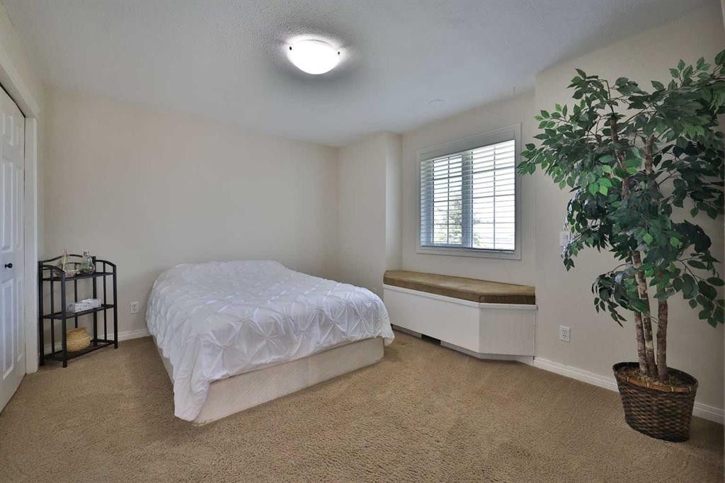 30048A Secondary Rd 501, Cardston, AB
