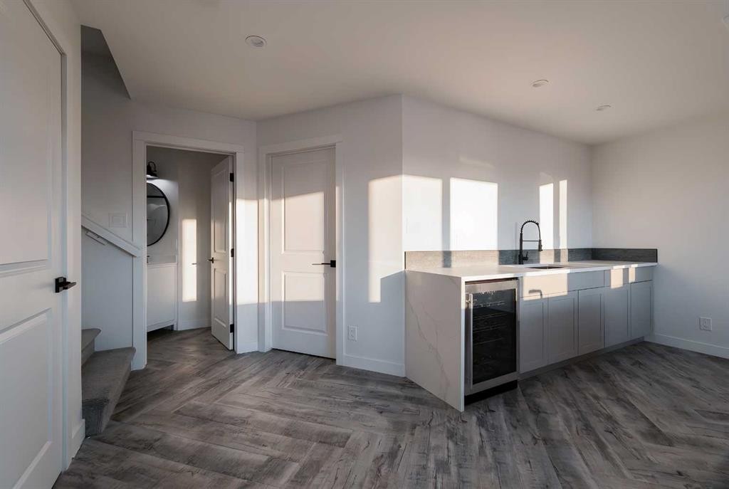 781 Atlantic Cove West, Lethbridge, AB - Indoor