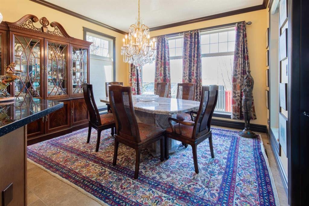 135 Garrison Drive, Fort Macleod, AB - Indoor Photo Showing Dining Room