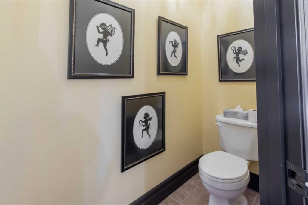 135 Garrison Drive, Fort Macleod, AB - Indoor Photo Showing Bathroom