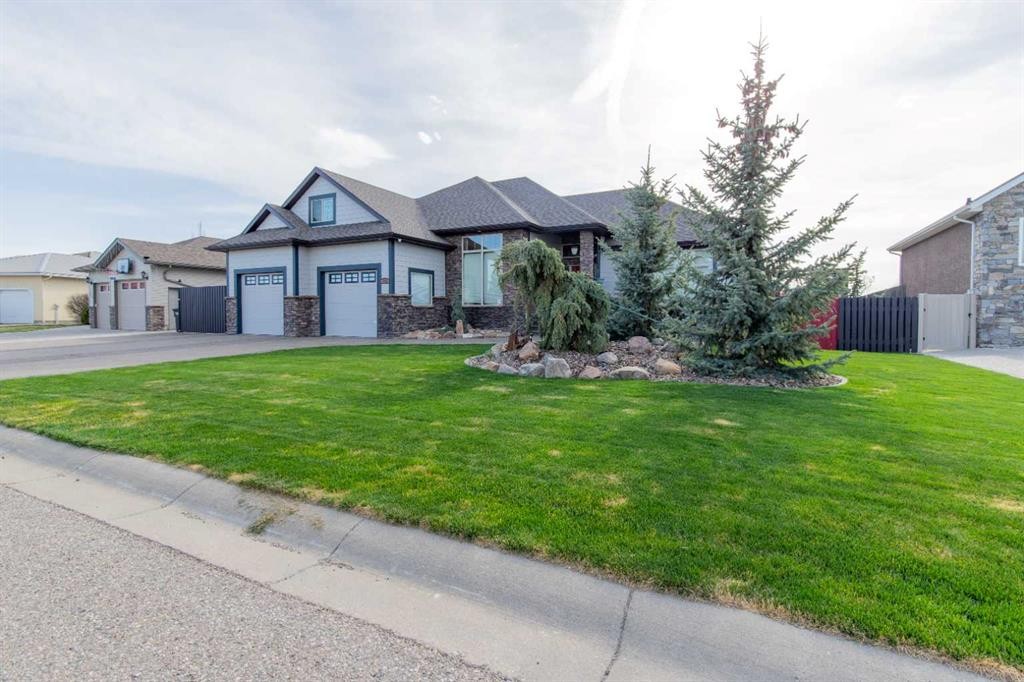 135 Garrison Drive, Fort Macleod, AB - Outdoor