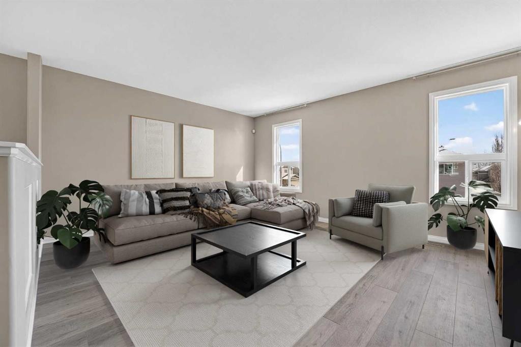 678 Twinriver Crescent West, Lethbridge, AB - Indoor Photo Showing Living Room