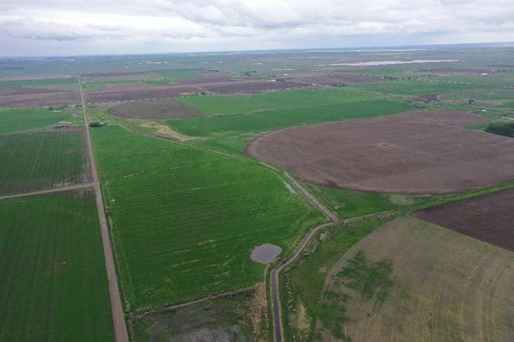 173030 Hwy 875, Tilley, AB