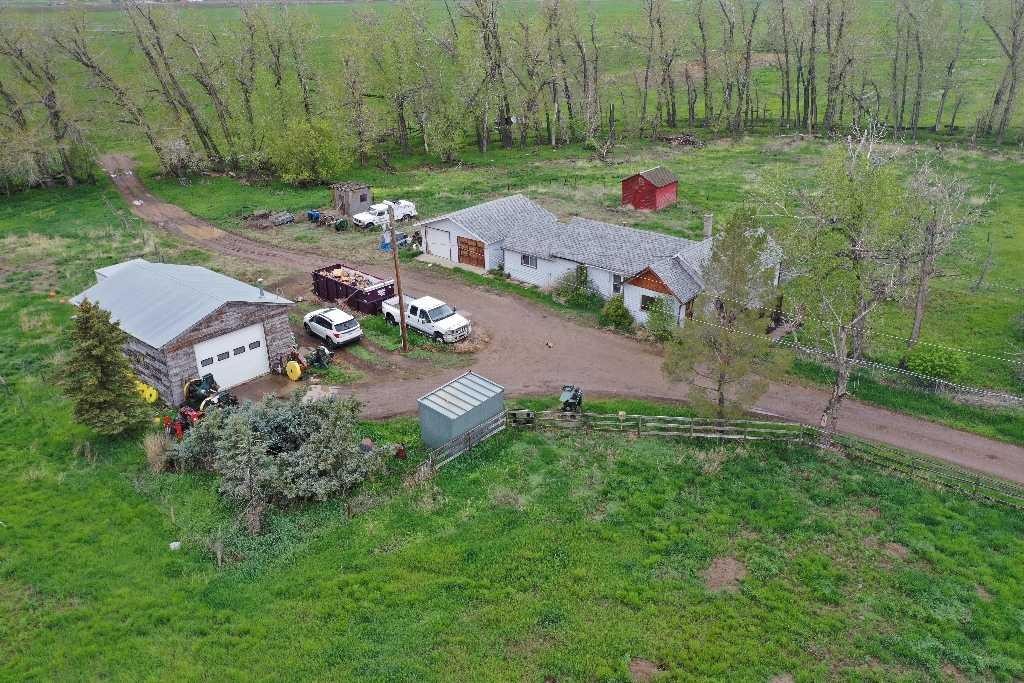 173030 Hwy 875, Tilley, AB